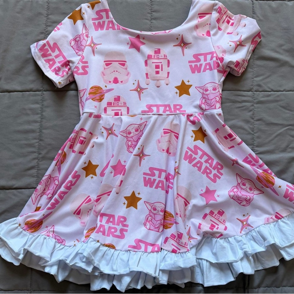 LAST CHANCE* Star Wars Pink and White Dress 4/5T